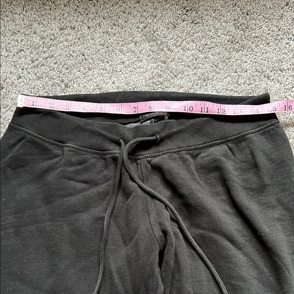 Brandy Melville Black Sweat Pants - Picture 5 of 8